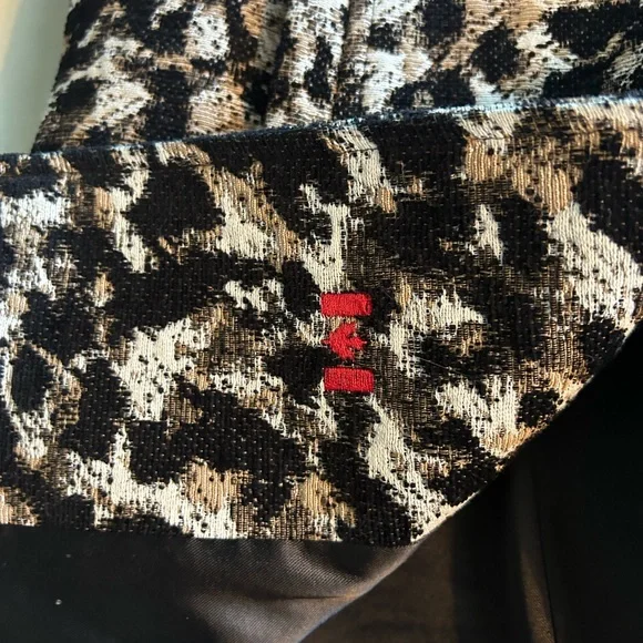 Beautiful leopard jacket - Picture 6 of 9